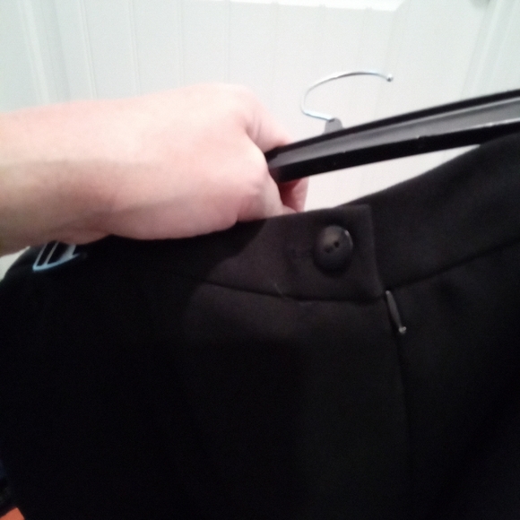 Dressbarn Petite Collection Size 8P Black Pants With Beaded Chiffon Panel - Picture 8 of 12